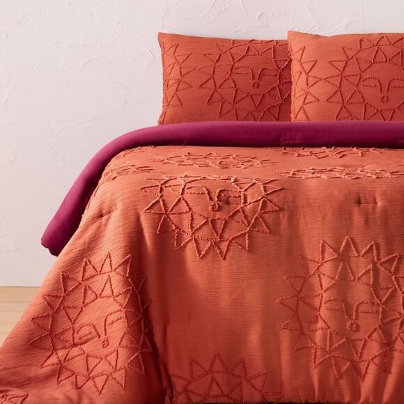 Opalhouse Twin or Twin XL Orange & Embroidered Sun Pattern 2 Piece Comforter Set - Picture 1 of 7